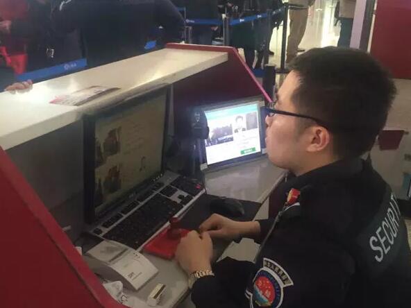 呼和浩特機(jī)場安裝使用人證驗(yàn)證機(jī) 呼和浩特機(jī)場安裝使用人證驗(yàn)證機(jī)